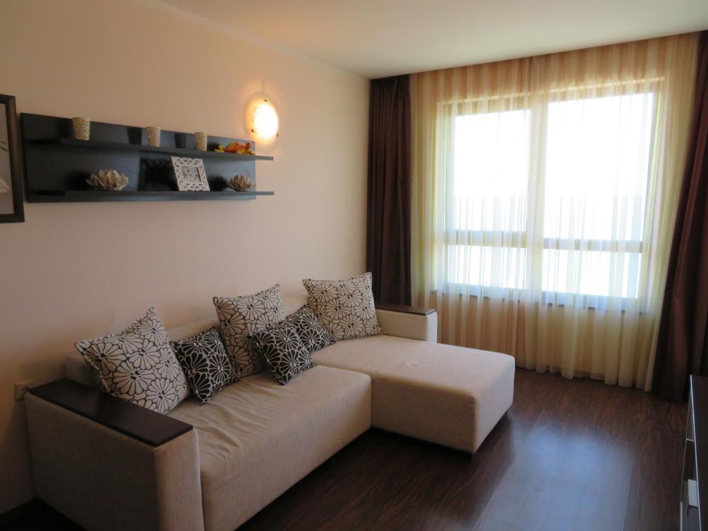 Apartments Sirena - First line - Апартаменти Сирена - Първа линия Золотые Пески Экстерьер фото