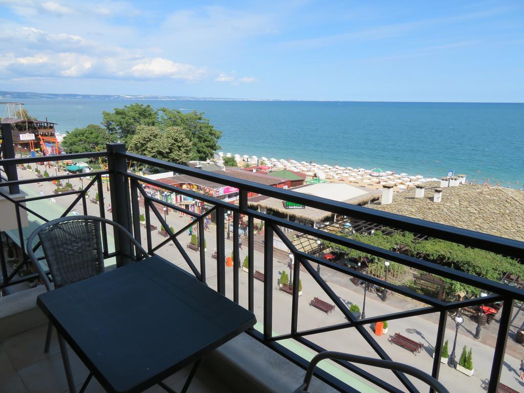 Apartments Sirena - First line - Апартаменти Сирена - Първа линия Золотые Пески Экстерьер фото